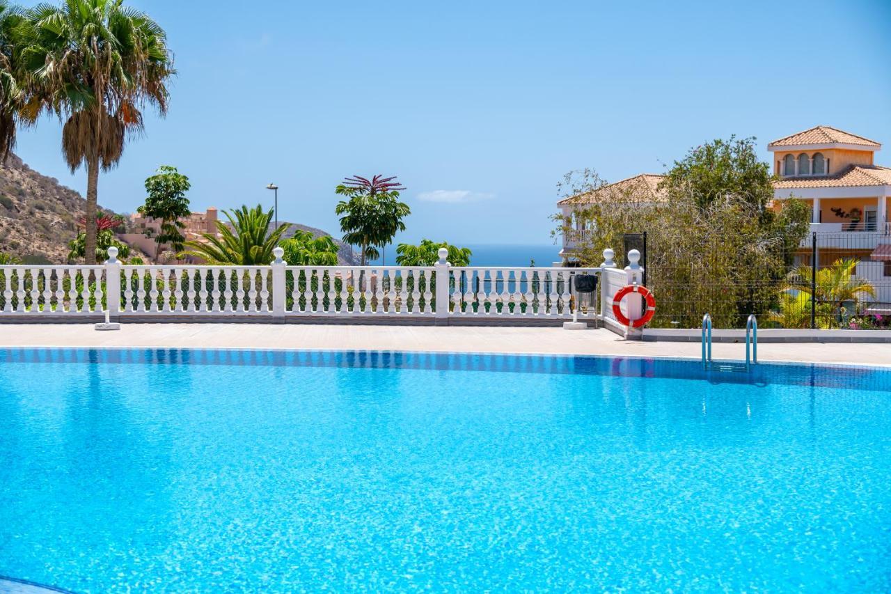 3C Atico Vista Hermosa Wifi Pool,Tennis,Padel,Park Los Cristianos  Buitenkant foto