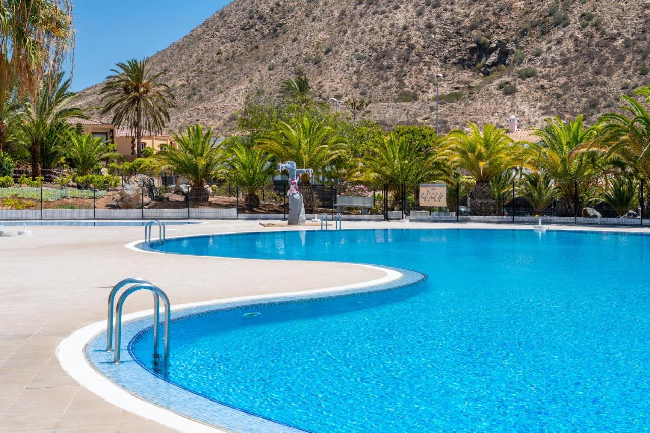 3C Atico Vista Hermosa Wifi Pool,Tennis,Padel,Park Los Cristianos  Buitenkant foto